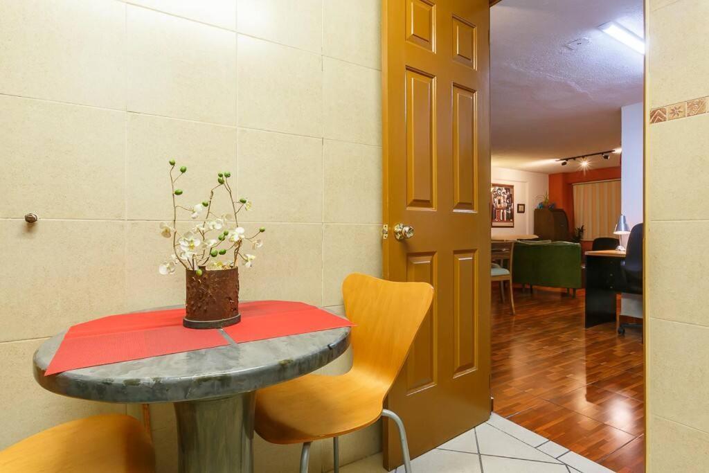Apartment Very Private Place In Down Town